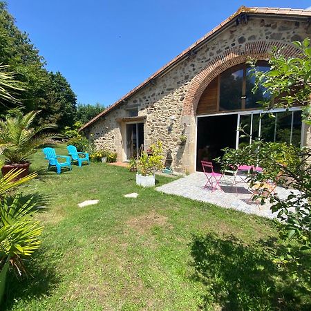 La Frapperie Bed & Breakfast La Pommeraie-sur-Sevre Bagian luar foto